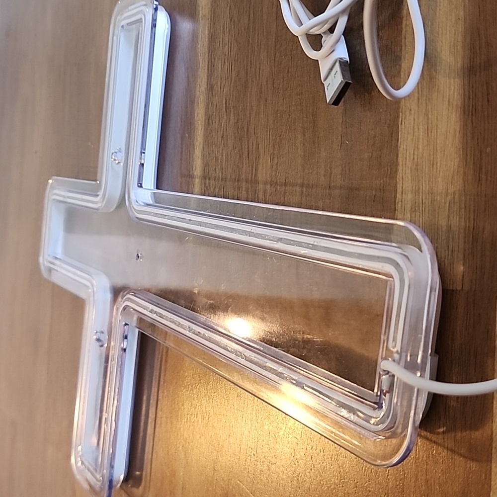 LED Cross - Picture 3 of 5